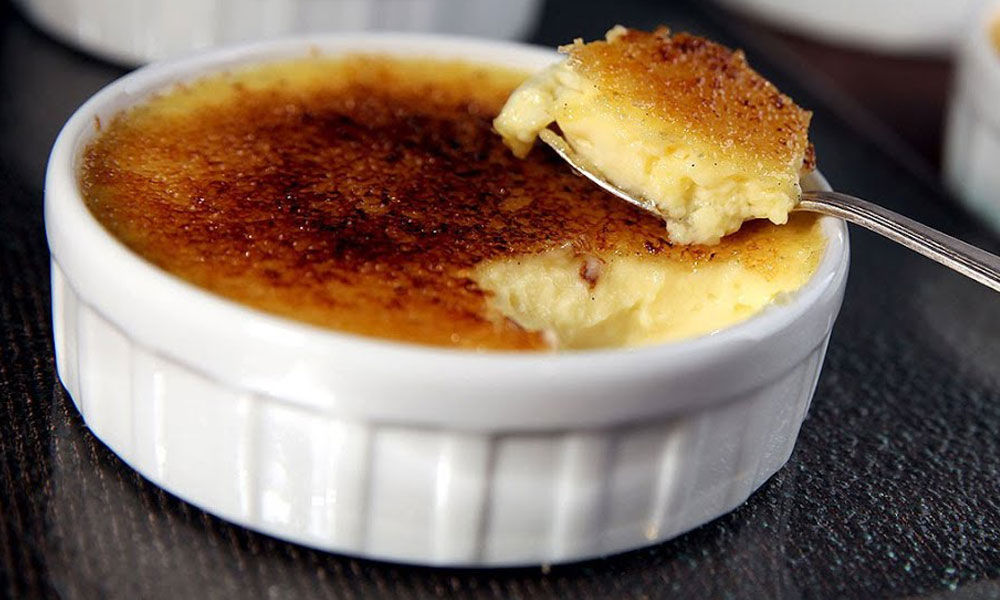 Crème brûlée Sobremesas francesas doces franceses